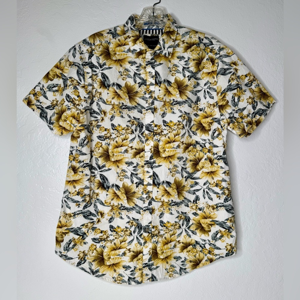 Denim & Flower White Short Sleeve Button-Down with Yellow Floral Print